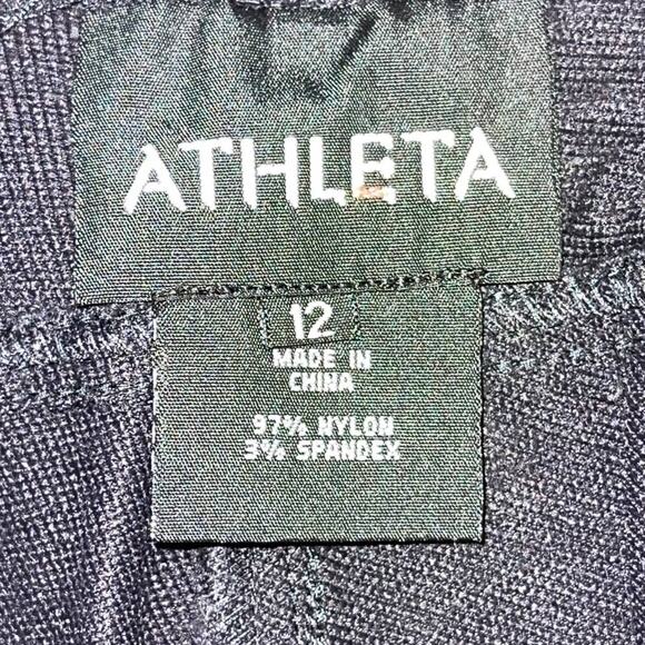 Athleta Casual Athletic Pants Jet Black with Faux Leather Trim Size 12 - Picture 8 of 12